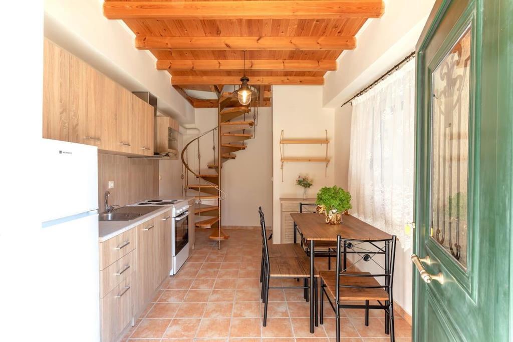 Apartment Elia *